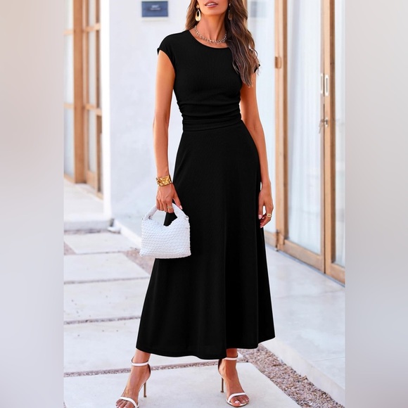 Elegant Black two piece set - Picture 1 of 3